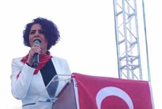 Emekliye Pansuman Değil Hak Ettiği Maaşı Teslim Edin!