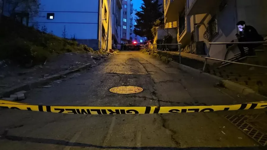 Milli Servet Sokakta, Güvenlik Açığı Kapıda