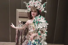 Adana’da Uzunköprü rüzgarı… Moda tasarımcısı Güzin Vardar Türkiye birincisi oldu