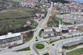 Sakarya’da yol yapım çalışmaları sürüyor