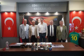 Balıkesir Edremit Belediyesi’nde bayramlaşma coşkusu