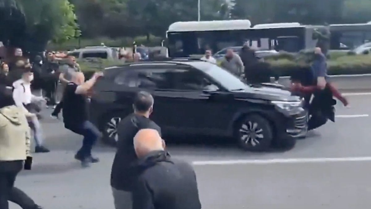 CHP Genel Merkezi’nde iddiaya göre yaralanma