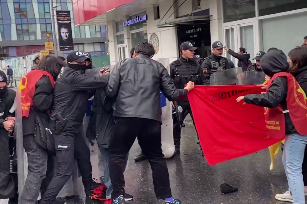 İstanbul’da 1 Mayıs’a 575 gözaltı!