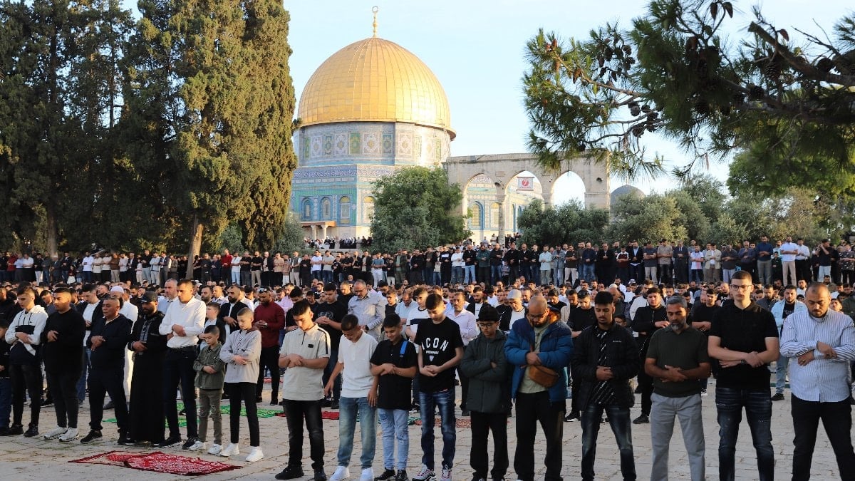 Mescid-i Aksa’da Bayram Namazı ve Ziyaretler