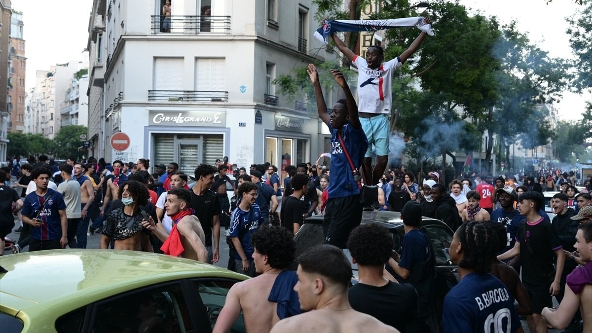 Paris’te Şampiyonluk Kutlamaları Gerginliğe Dönüştü