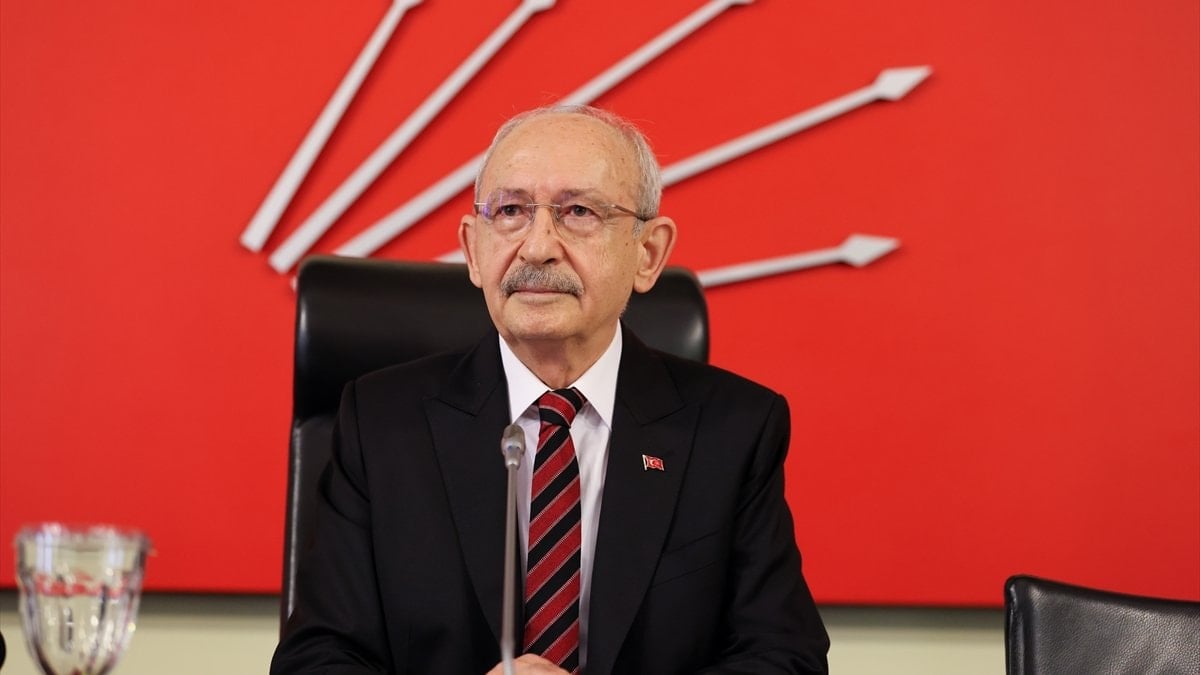 CHP’de MYK Toplantısı ve Kurultay Krizi