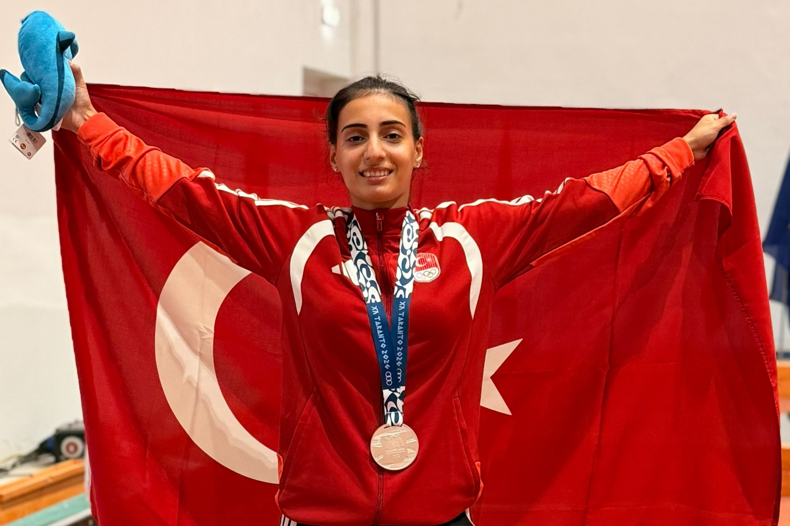 AKDENİZ OYUNLARI’NDAN BURSA’YA GÜMÜŞ MADALYA