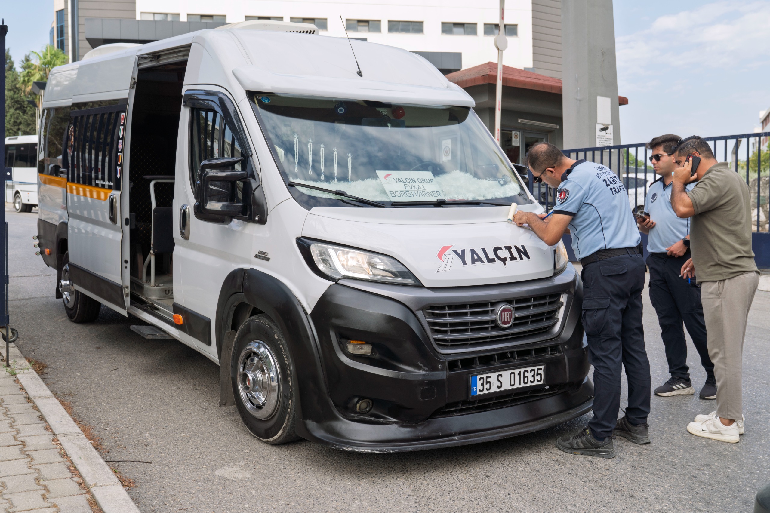 İzmir’de işçi servislerine sıkı denetim