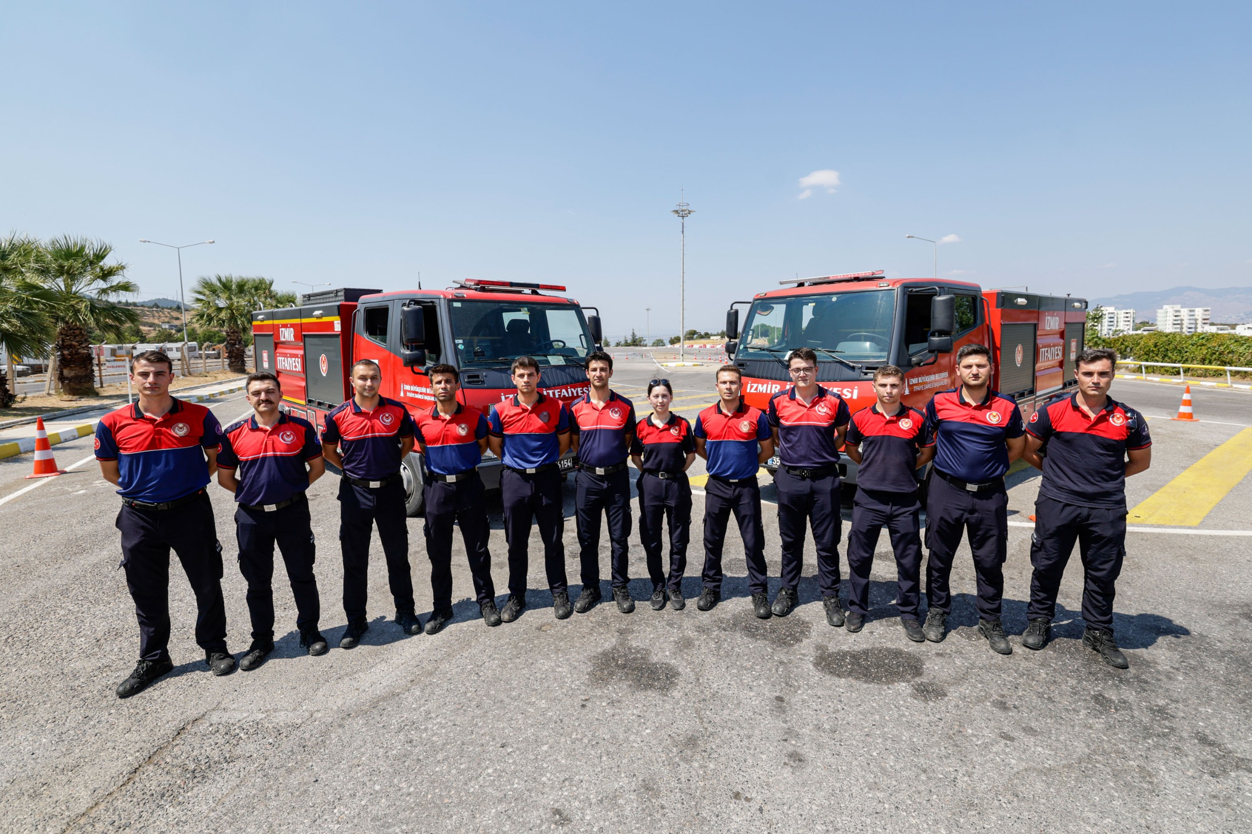 İzmir İtfaiyesi’nin şoförleri zorlu eğitimlerden geçiyor