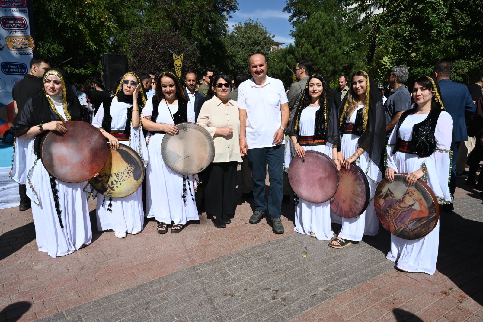 Batman’da Festival Coşkusu Kortej Yürüyüşüyle Başladı