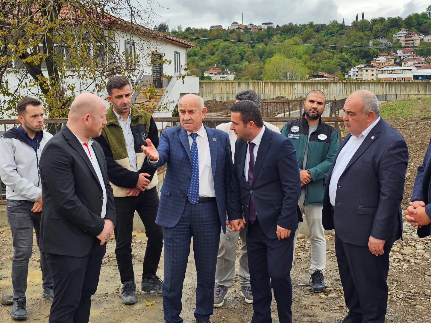 KOZCAĞIZ’DA AĞU DERESİ VE ESKİ HAMİDİYE ÇALIŞMALARI YERİNDE İNCELENDİ