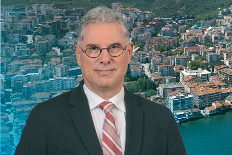 Mudanya’da Belediye Binası Tartışması Kızıştı