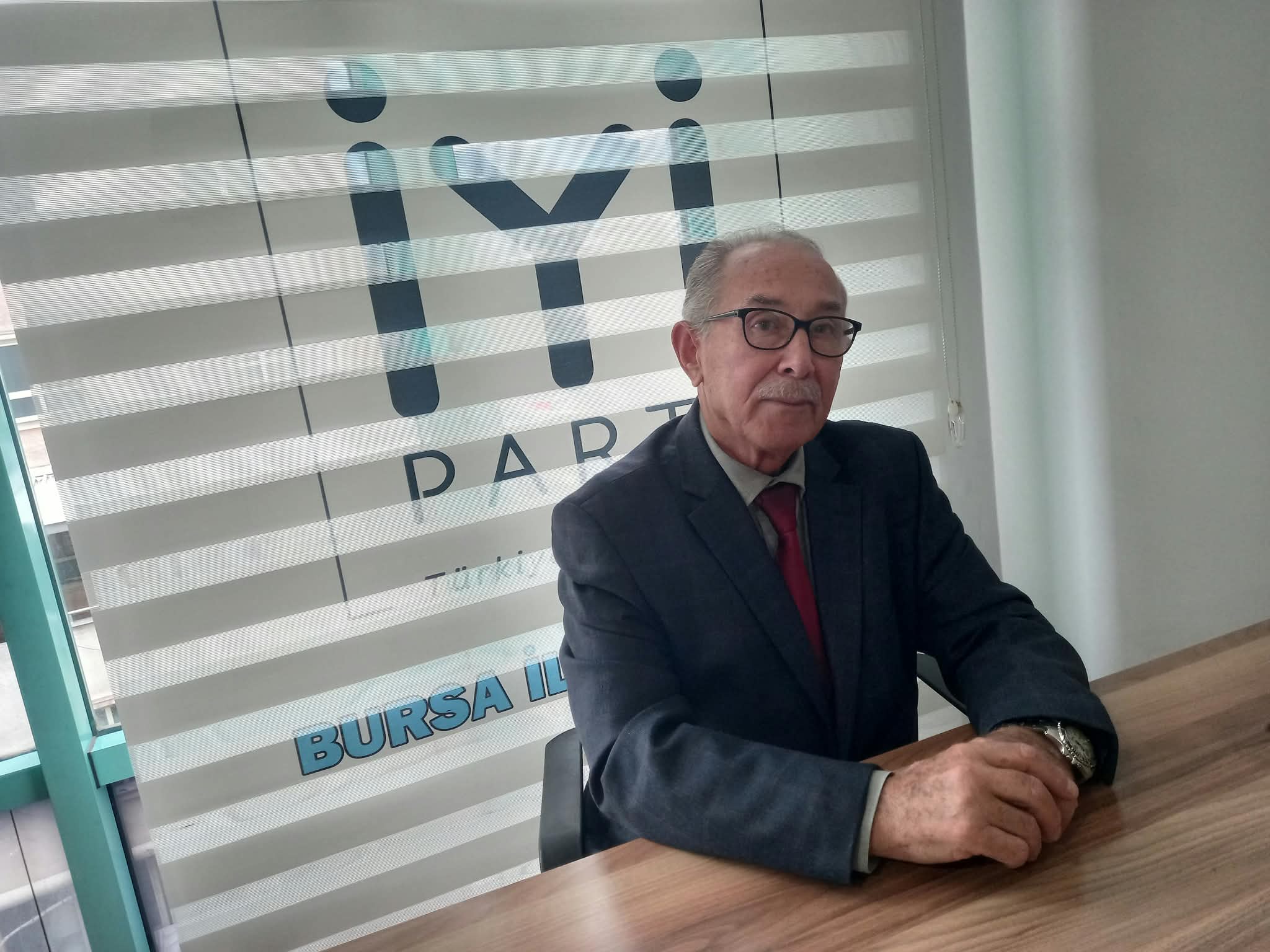 Cihanyandı: “Mudanya’nın Bütçesi Var, Peki Hizmet Nerede?”