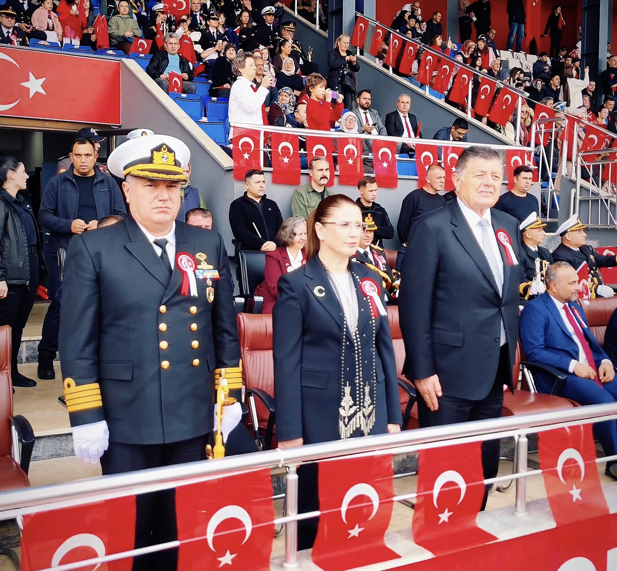 BARTIN’DA CUMHURİYET BAYRAMI COŞKUYLA KUTLANDI