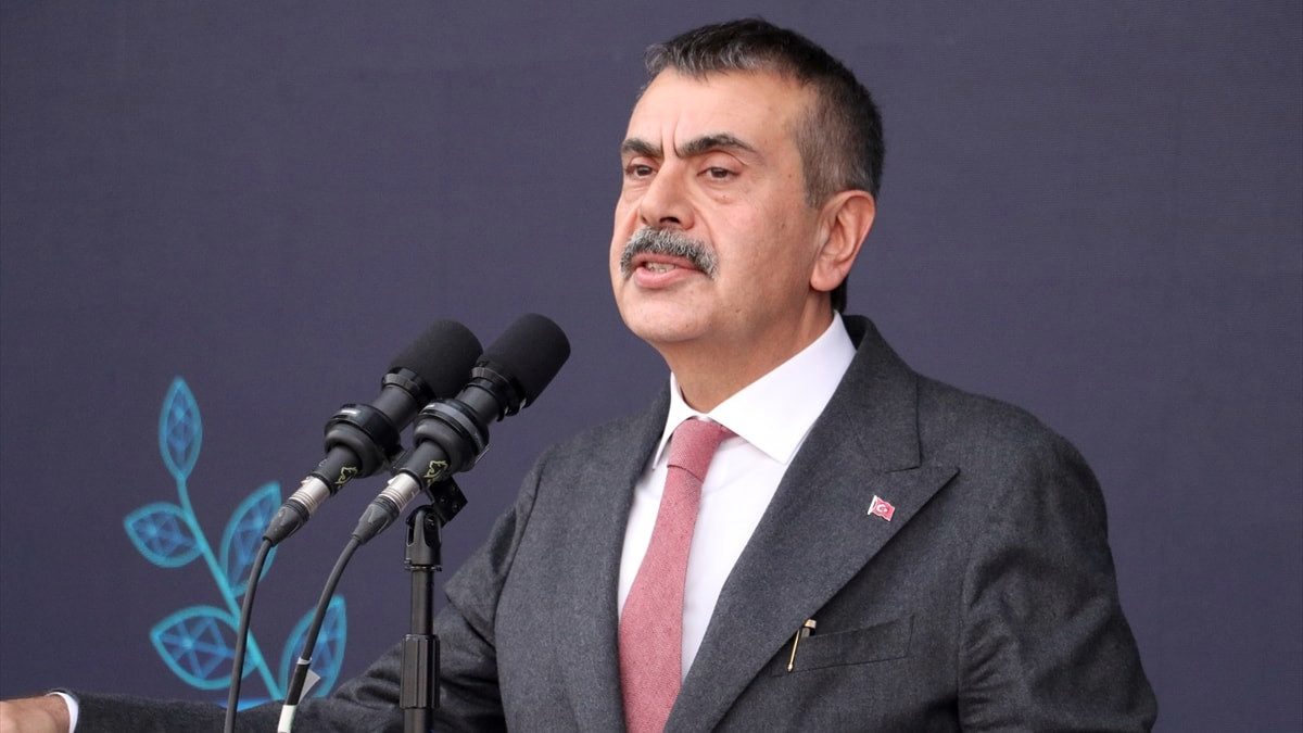 Bakan Tekin 29 Ekim Cumhuriyet Bayramı Mesajı Yayınladı