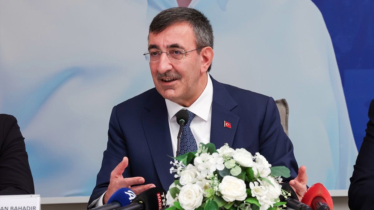 Cevdet Yılmaz Sözlerinin Çarpıtıldığını Açıkladı