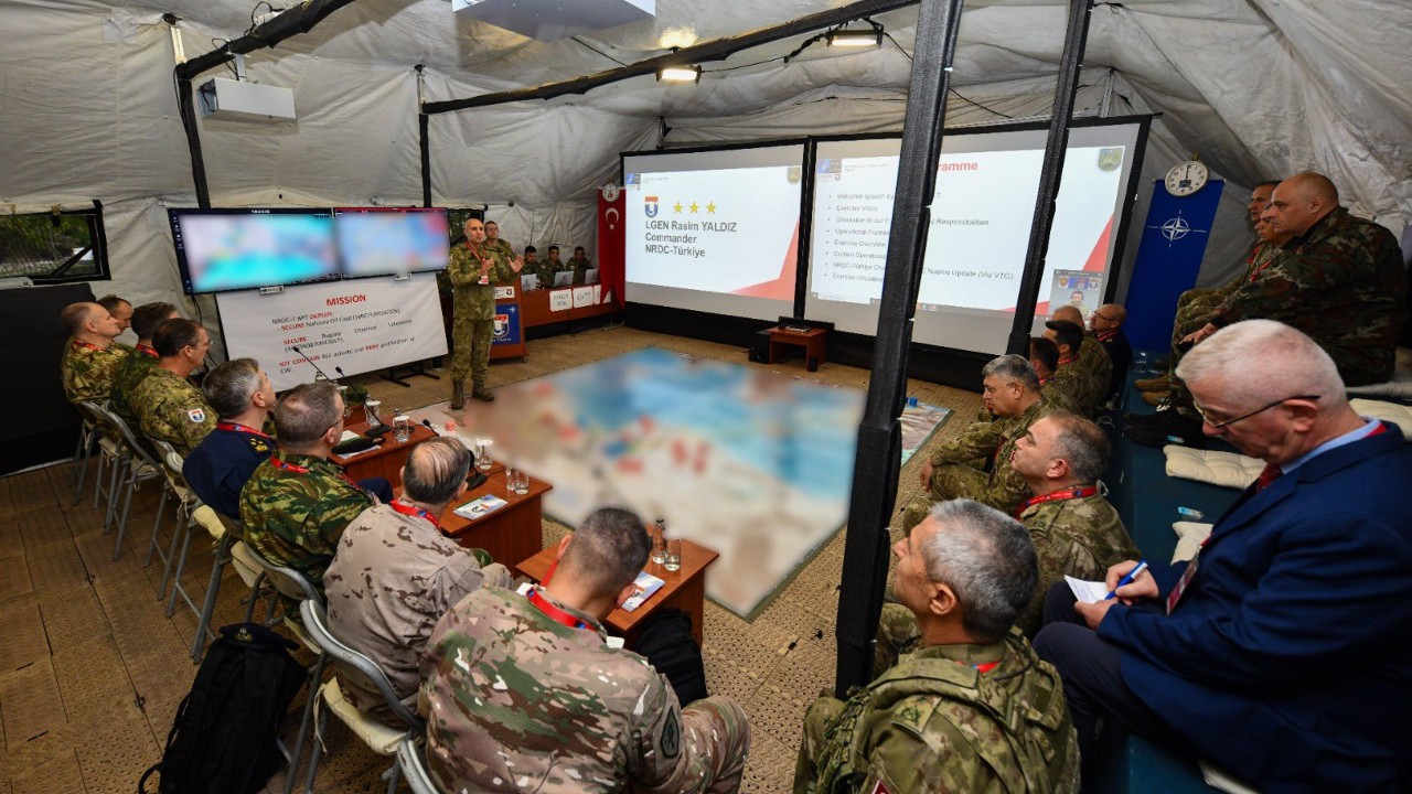 İstanbul’da Steadfast Duel ve On Guard Tatbikatları Yapıldı