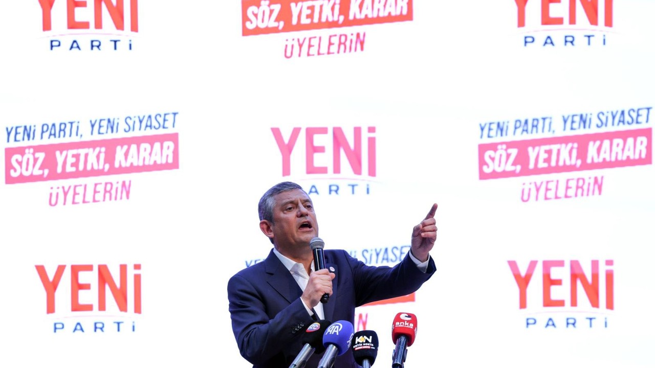 Özgür Özel: Yeni Parti, Emeklilerin Düzenini Kurmaya Geliyor