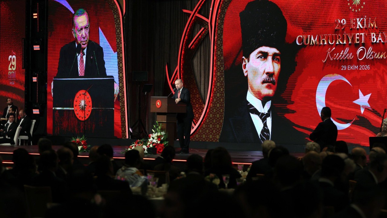Cumhurbaşkanı, Türk Devletleri Zirvesi Yemeğine Katıldı