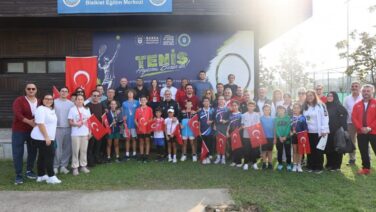 Bursa’da 29 Ekim Cumhuriyet Tenis Turnuvası Düzenlendi