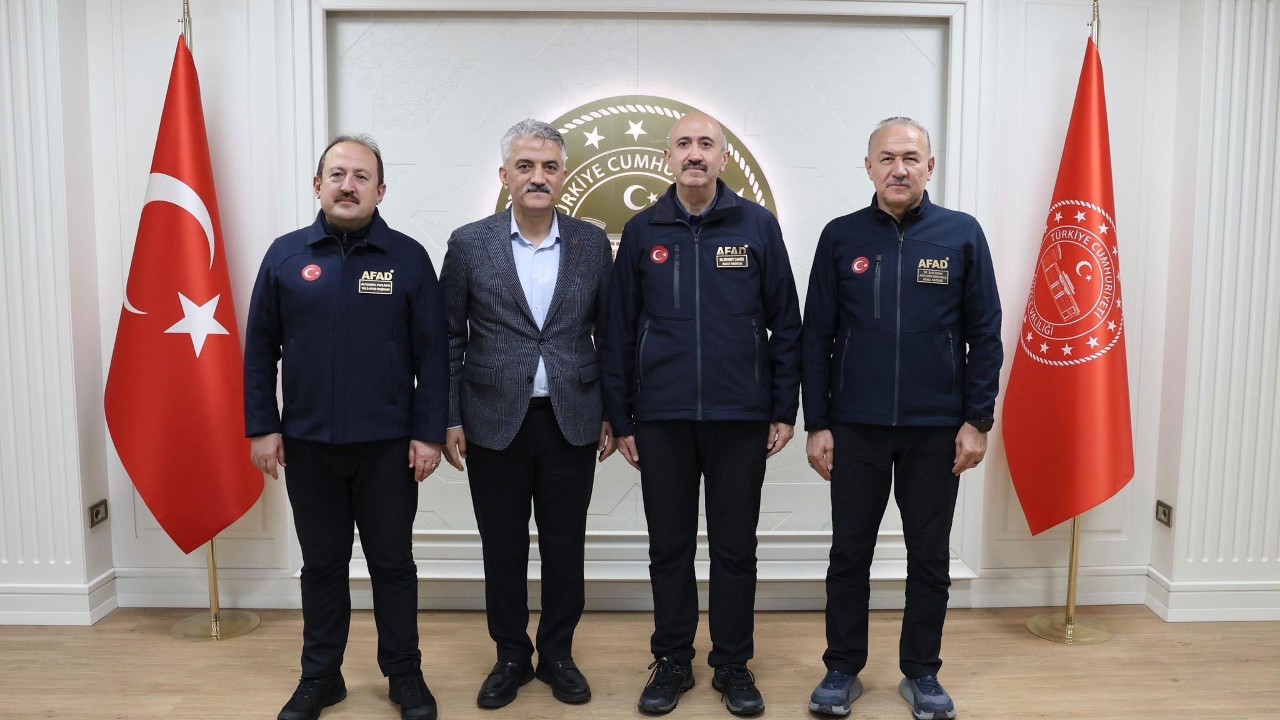 Düzce’de Turuncu Kod Uyarısı Sonrası Afet Toplantısı Yapıldı