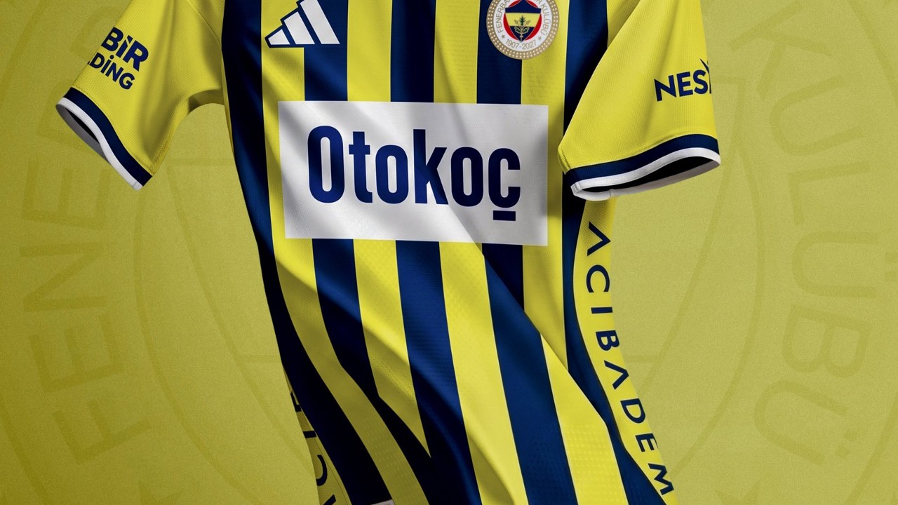 Fenerbahçe Bu Akşamki Maçta Çubuklu Formayla Çıkacak
