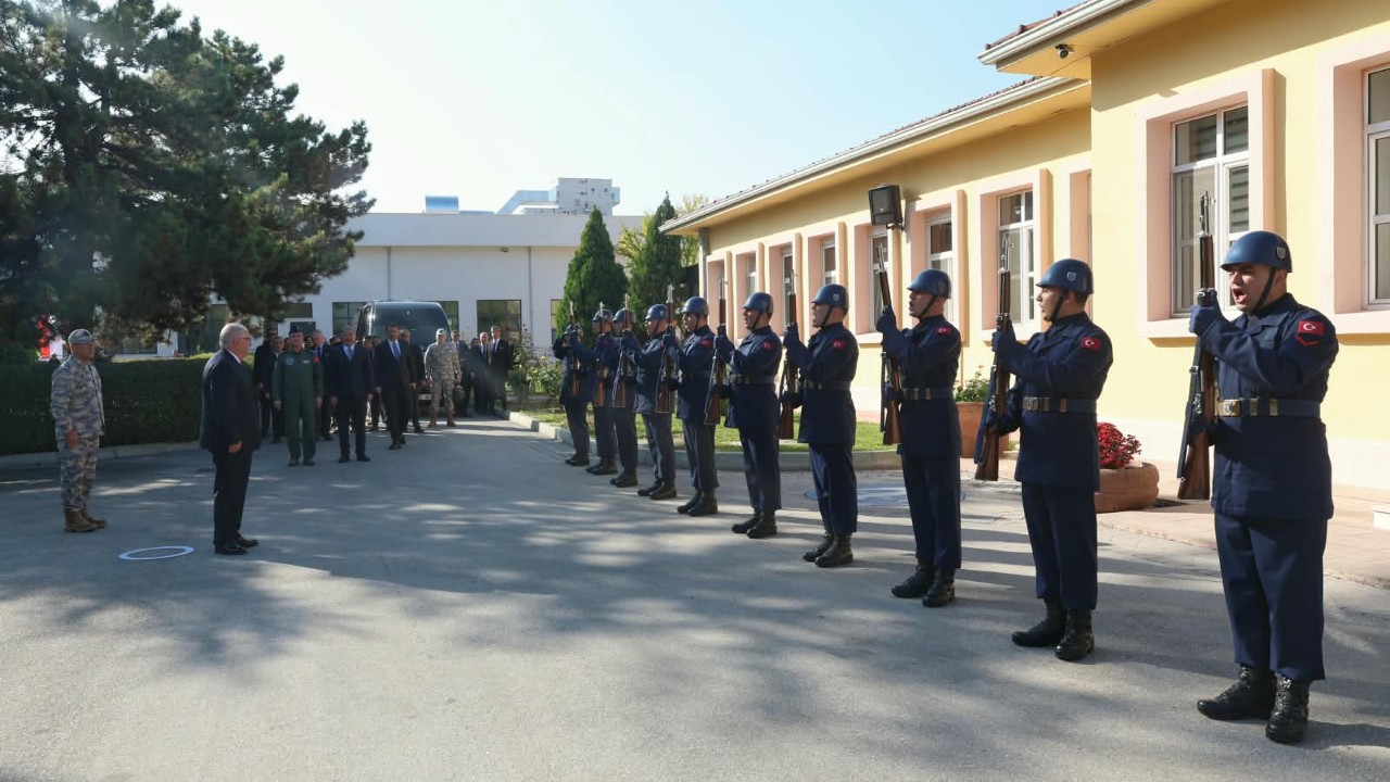 Bakan Güler, Eskişehir’de 100. Yıl Törenine Katıldı