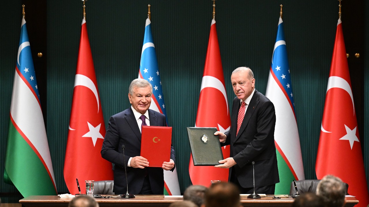 Erdoğan, Özbekistan ile Anlaşma İmza Törenine Katıldı