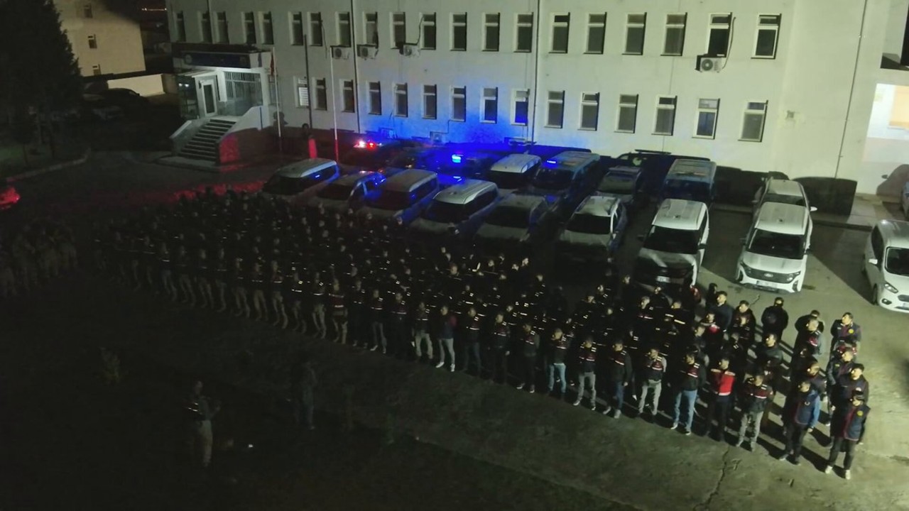 Şanlıurfa’da Yasa Dışı Madde Operasyonunda 29 Kişi Tutuklandı