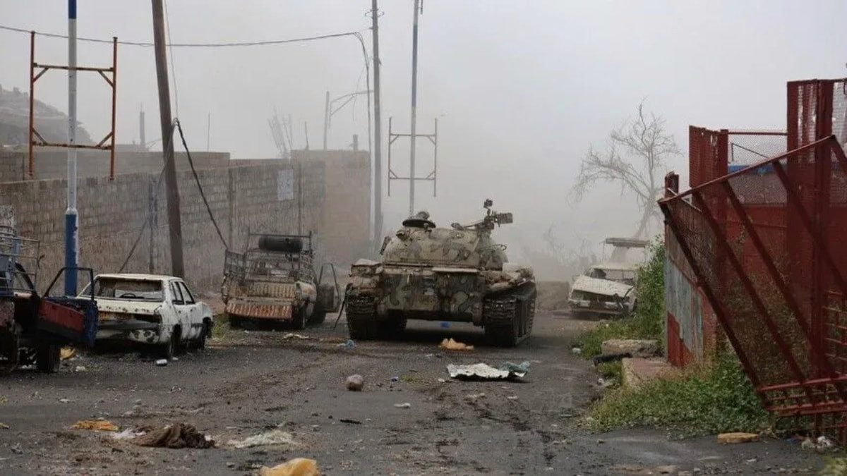 Taiz çevresinde Husiler 212 sivil öldürdü