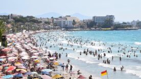 Türkiye’de turizm geliri 2025’te 65,2 milyar dolar oldu